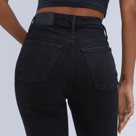 EVERLANE The Cheeky black Jean in coal 31” - Picture 5 of 15